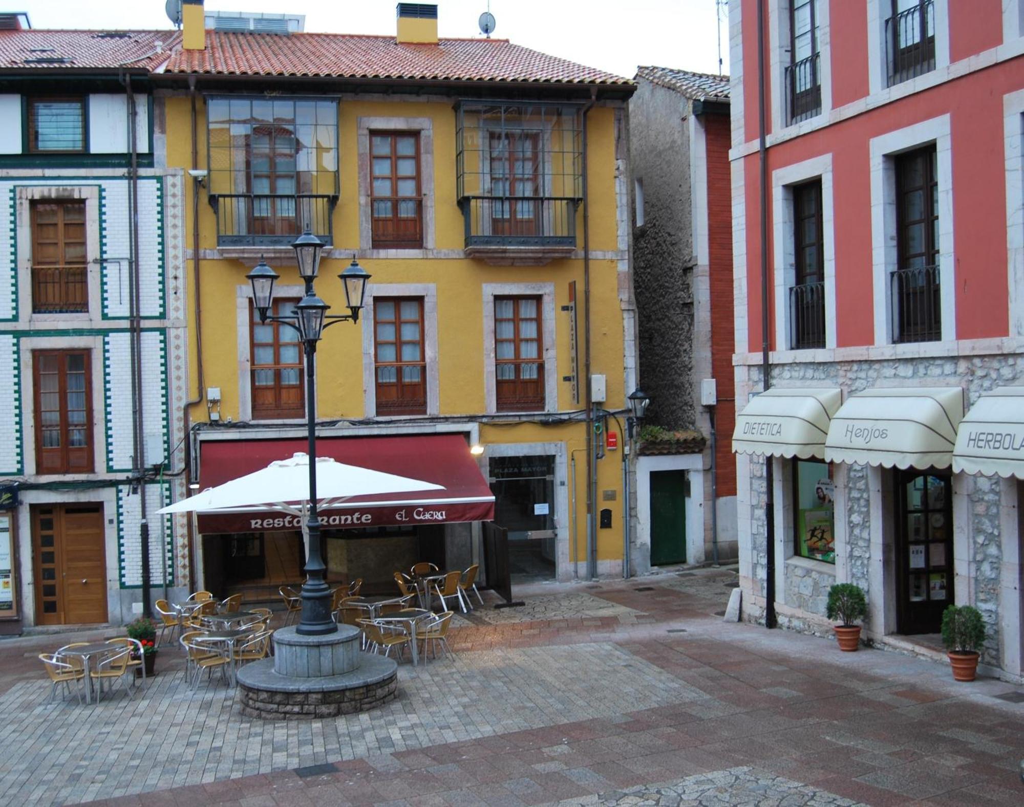 Apartamentos Plaza Mayor Льянес Екстер'єр фото